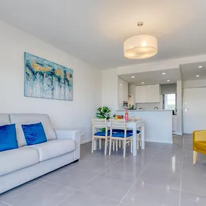 Apartment Lovely 2 Bedroom In Albur Village Lote A With Pool View, Alvor